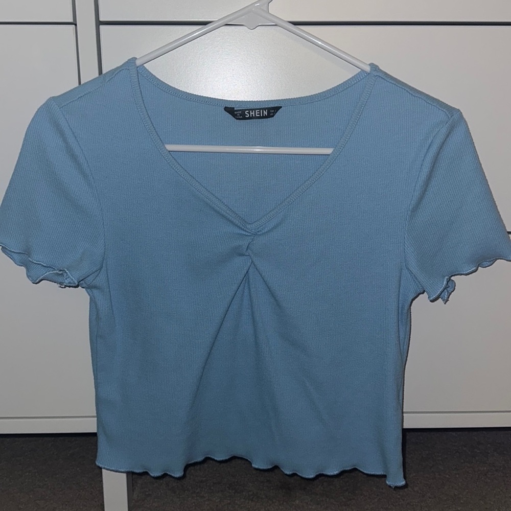 Shein V-neck crop top